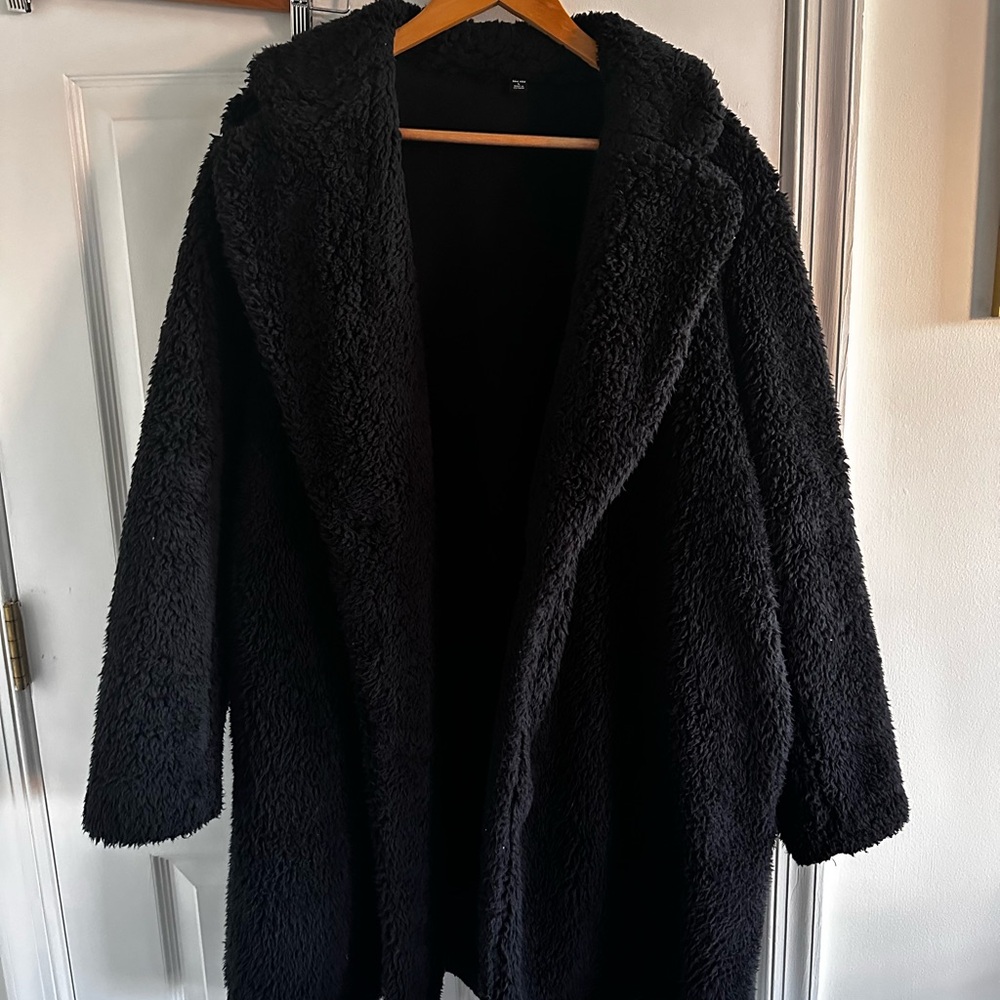 Uniqlo Women's Cozy Black Teddy Jacket